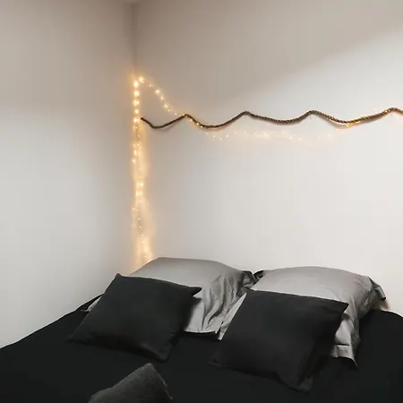 Cinecosy - Gare D'angers & Chateau - Avec Ventilateur * 昂热