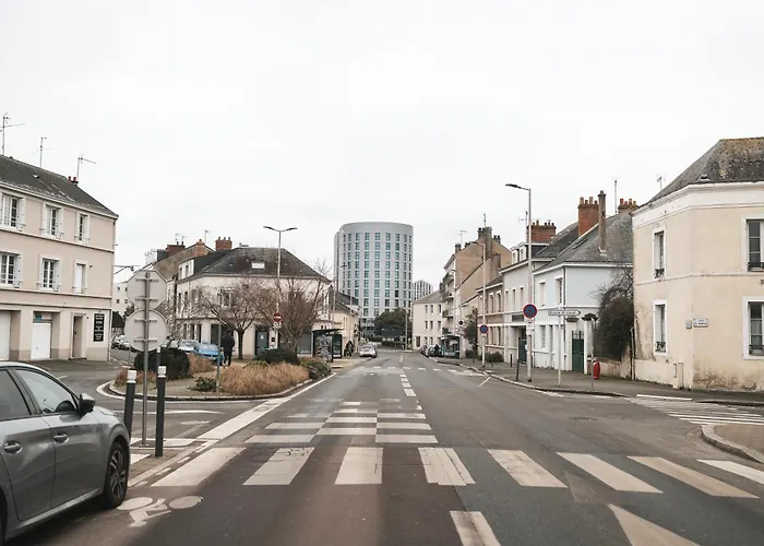 Cinecosy - Gare D'angers & Chateau *